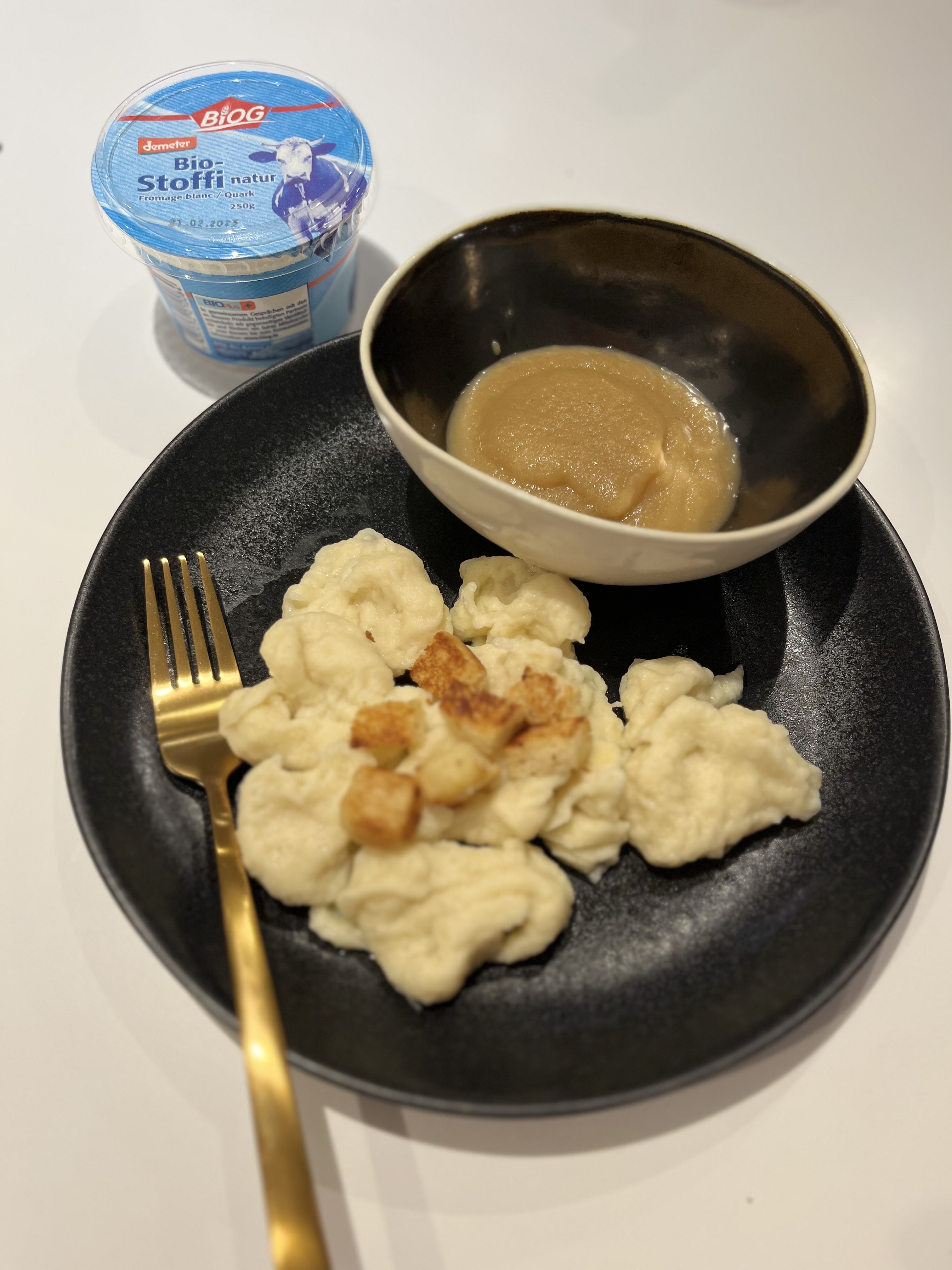Dumplings with BIOG Stoffi - Kniddelen | Biog